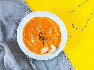 Зеленчукова крем супа от кореноплодни с цвекло, картофи и моркови със застройка